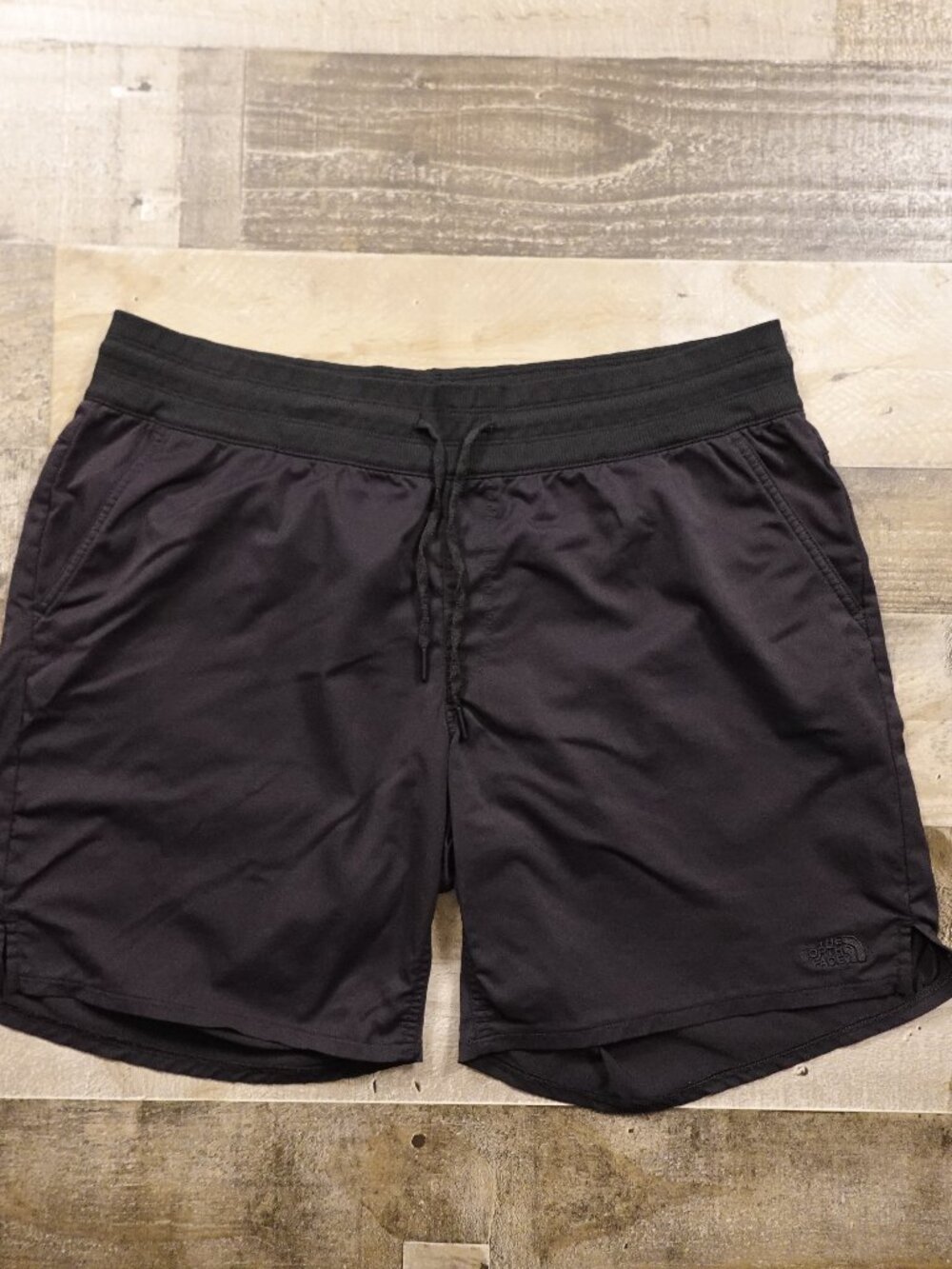 The‎ North Face Aphrodite Bermuda Shorts Women's XL Black 8" Hiking Outdoor